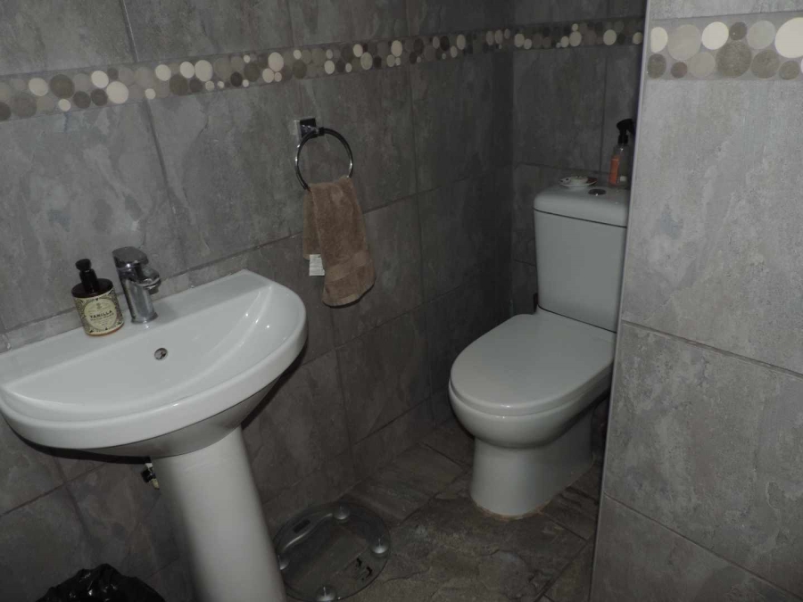 2 Bedroom Property for Sale in Raceview Gauteng