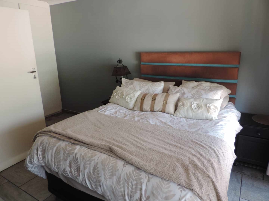 2 Bedroom Property for Sale in Raceview Gauteng