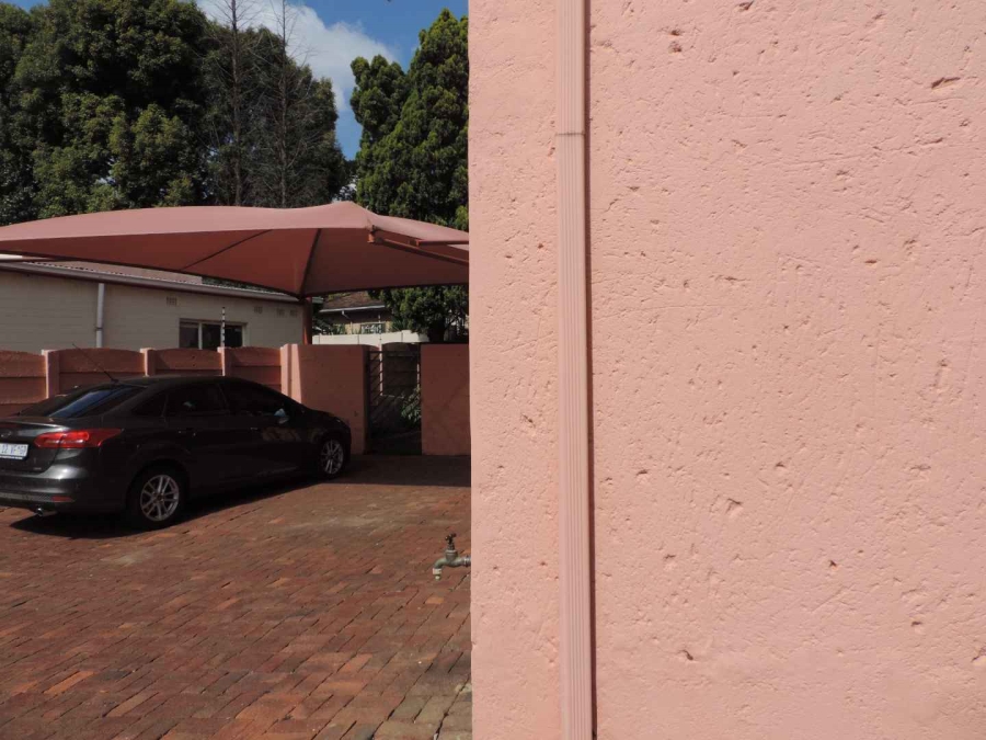 2 Bedroom Property for Sale in Raceview Gauteng