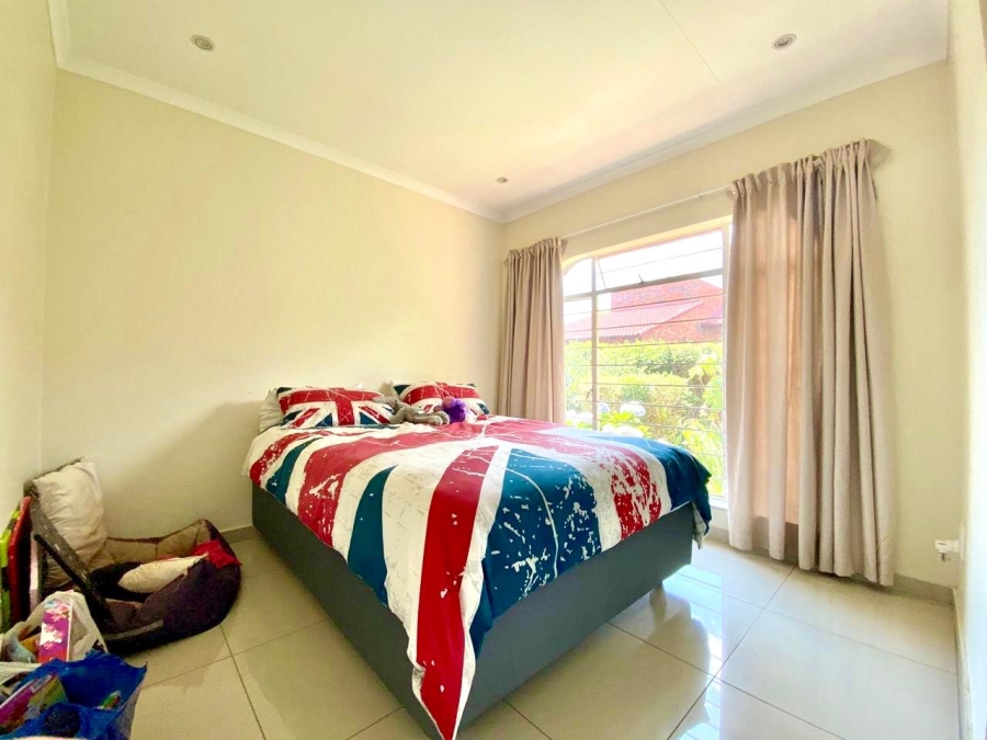 4 Bedroom Property for Sale in Gallo Manor Gauteng