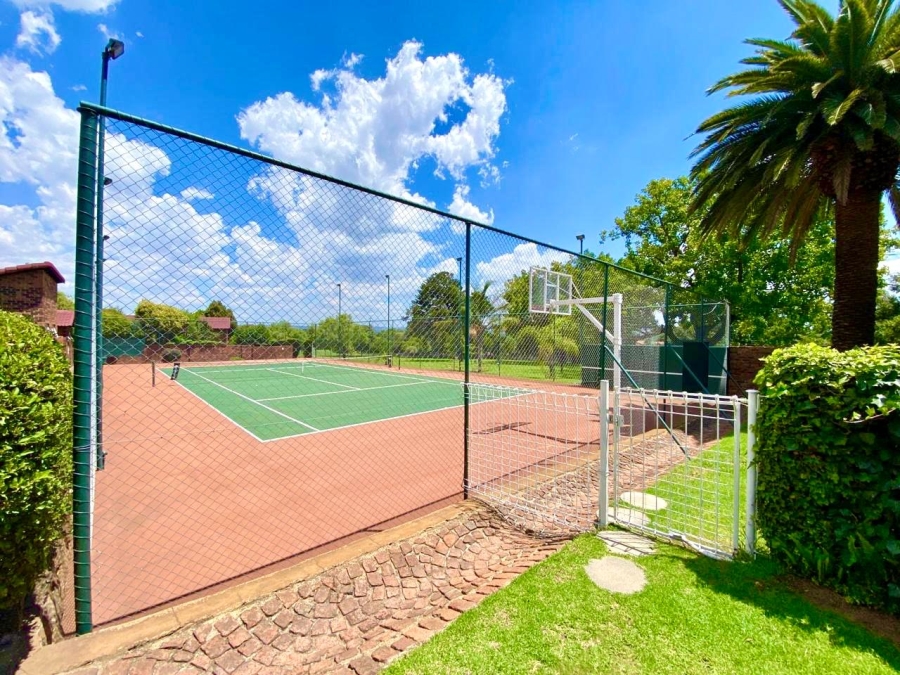 4 Bedroom Property for Sale in Gallo Manor Gauteng
