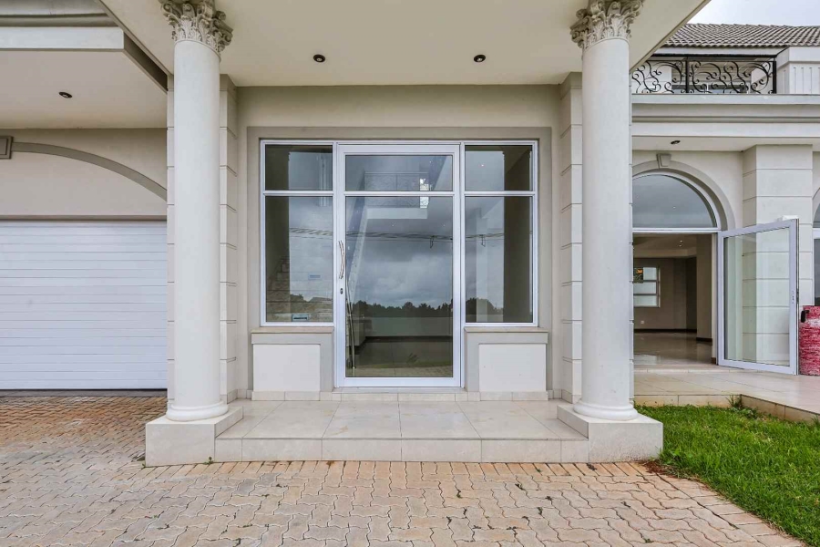To Let 5 Bedroom Property for Rent in Waterkloof Heights Gauteng