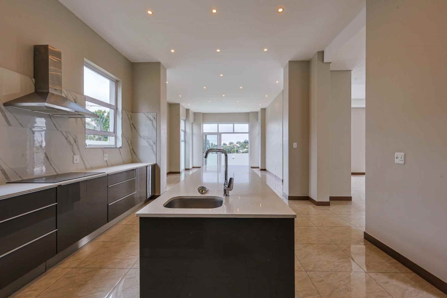 To Let 5 Bedroom Property for Rent in Waterkloof Heights Gauteng