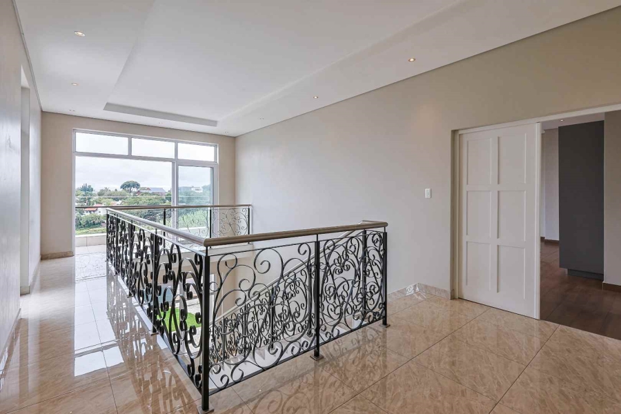 To Let 5 Bedroom Property for Rent in Waterkloof Heights Gauteng