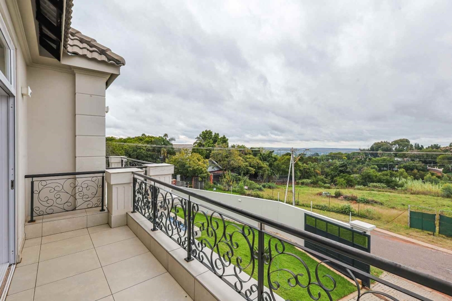 To Let 5 Bedroom Property for Rent in Waterkloof Heights Gauteng