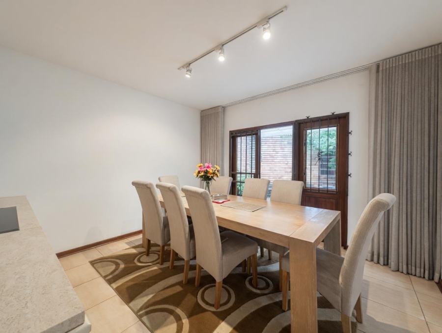 3 Bedroom Property for Sale in Illovo Gauteng