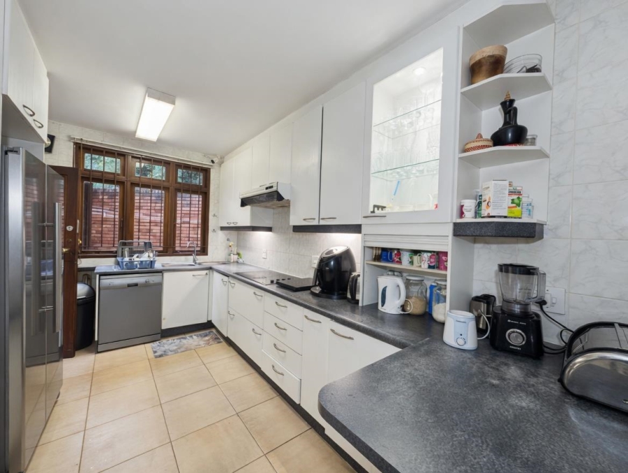 3 Bedroom Property for Sale in Illovo Gauteng