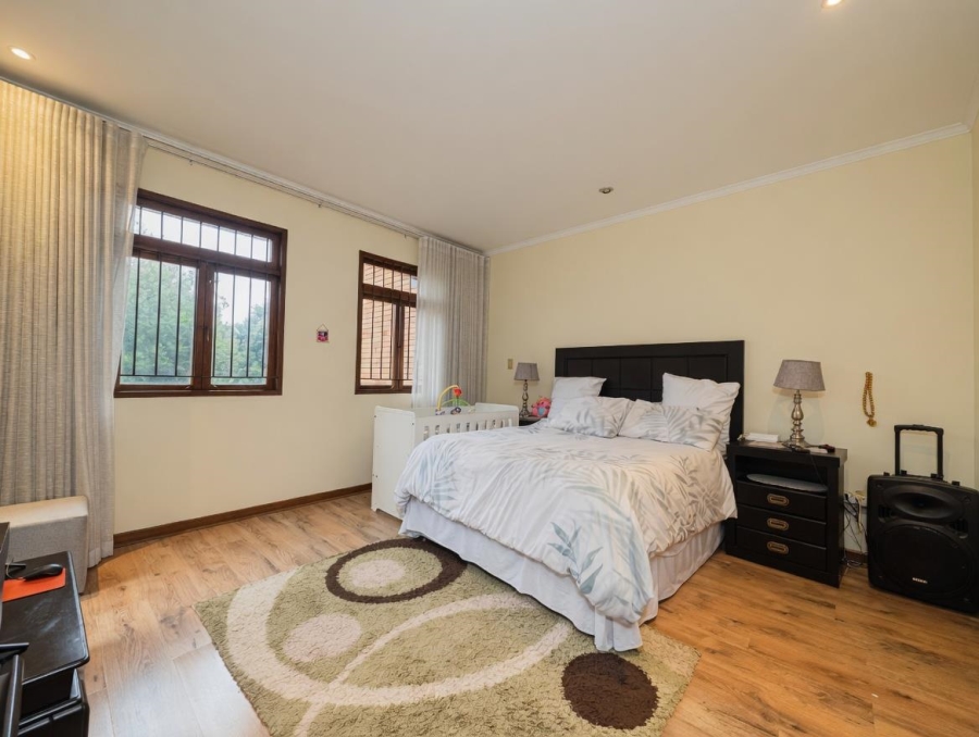 3 Bedroom Property for Sale in Illovo Gauteng