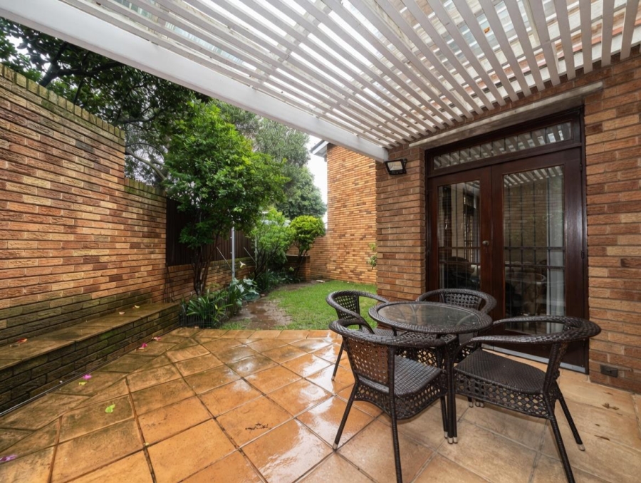 3 Bedroom Property for Sale in Illovo Gauteng