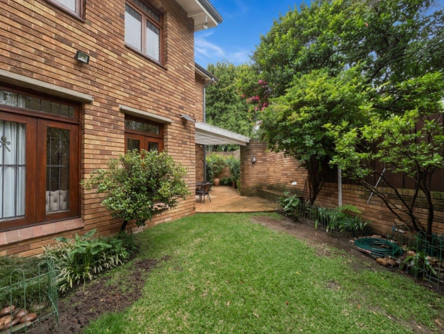 3 Bedroom Property for Sale in Illovo Gauteng