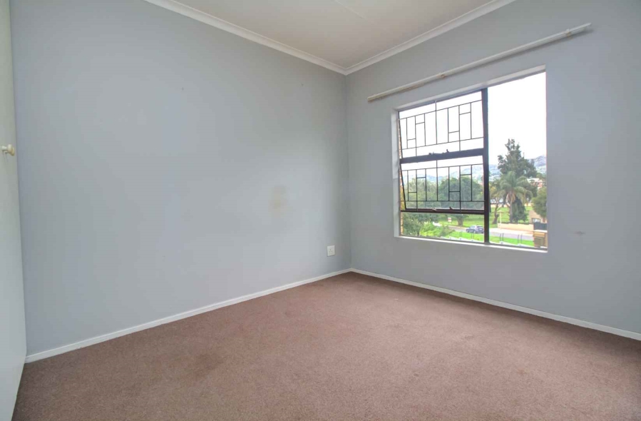 2 Bedroom Property for Sale in Wilgeheuwel Gauteng