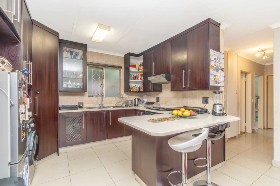 3 Bedroom Property for Sale in Northwold Gauteng