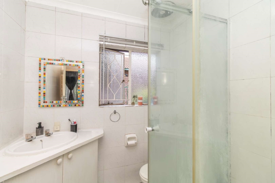3 Bedroom Property for Sale in Northwold Gauteng