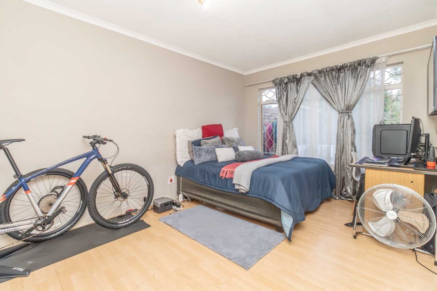 3 Bedroom Property for Sale in Northwold Gauteng