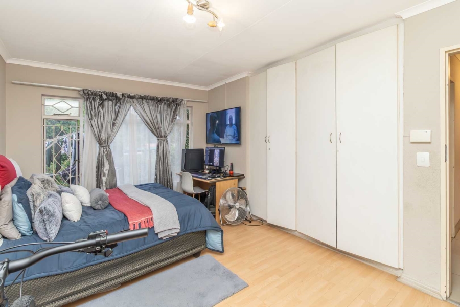 3 Bedroom Property for Sale in Northwold Gauteng