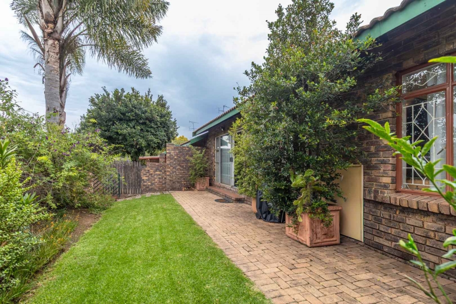 3 Bedroom Property for Sale in Northwold Gauteng