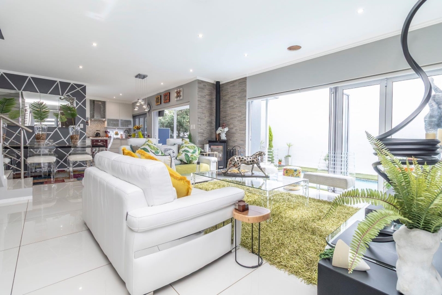 3 Bedroom Property for Sale in Bryanston Gauteng