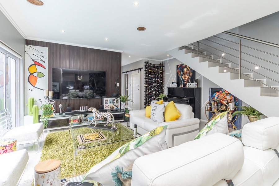 3 Bedroom Property for Sale in Bryanston Gauteng