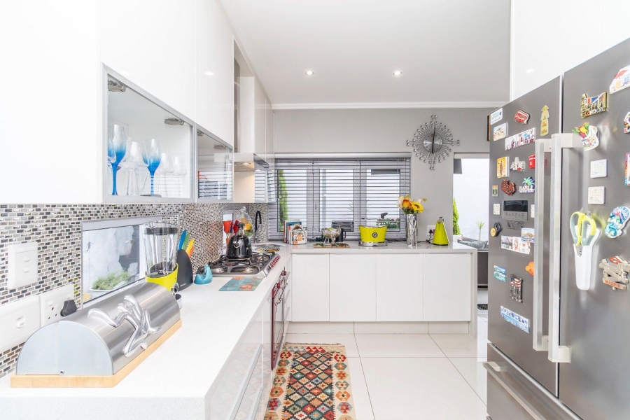 3 Bedroom Property for Sale in Bryanston Gauteng