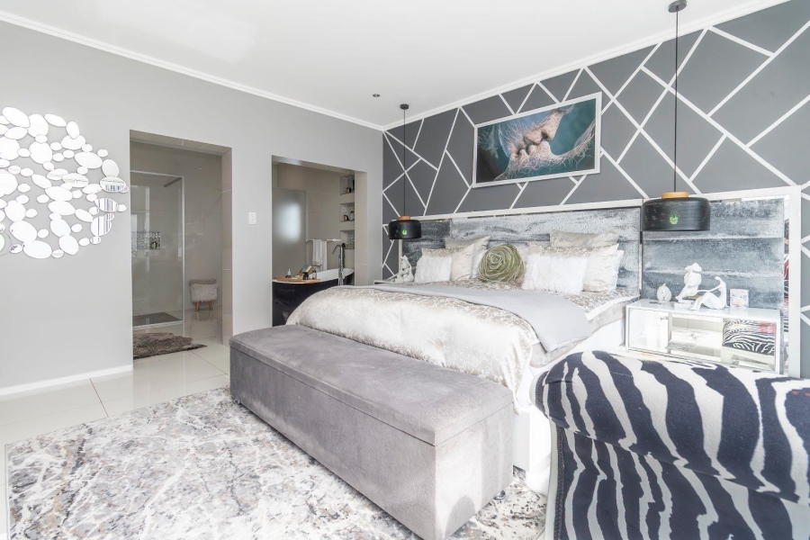 3 Bedroom Property for Sale in Bryanston Gauteng