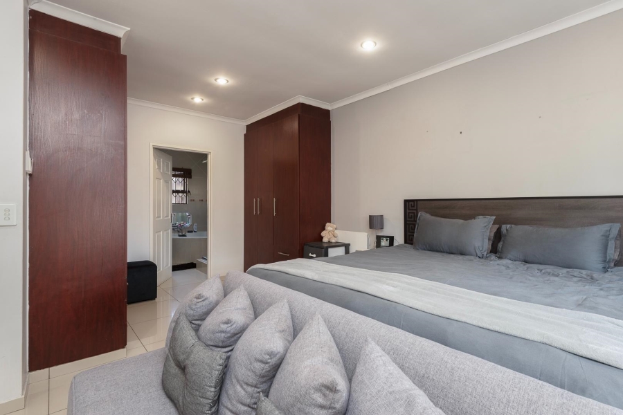 3 Bedroom Property for Sale in Raceview Gauteng