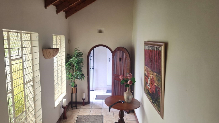 6 Bedroom Property for Sale in Florida Gauteng