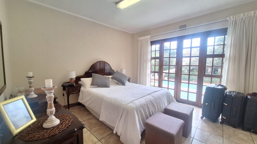 6 Bedroom Property for Sale in Florida Gauteng
