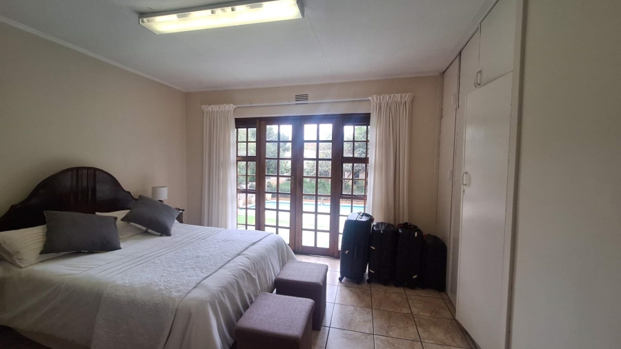 6 Bedroom Property for Sale in Florida Gauteng