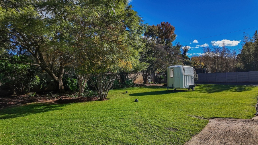 6 Bedroom Property for Sale in Florida Gauteng