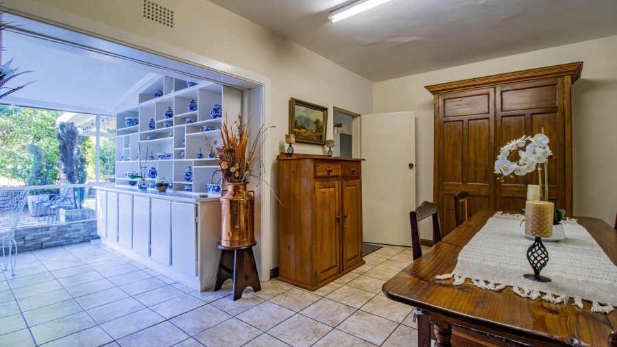 6 Bedroom Property for Sale in Florida Gauteng