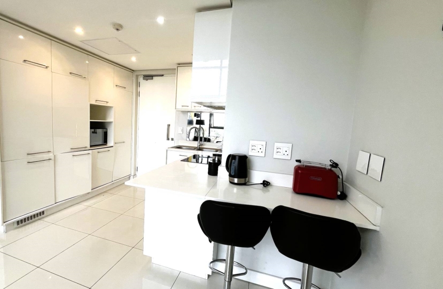 1 Bedroom Property for Sale in Rosebank Gauteng