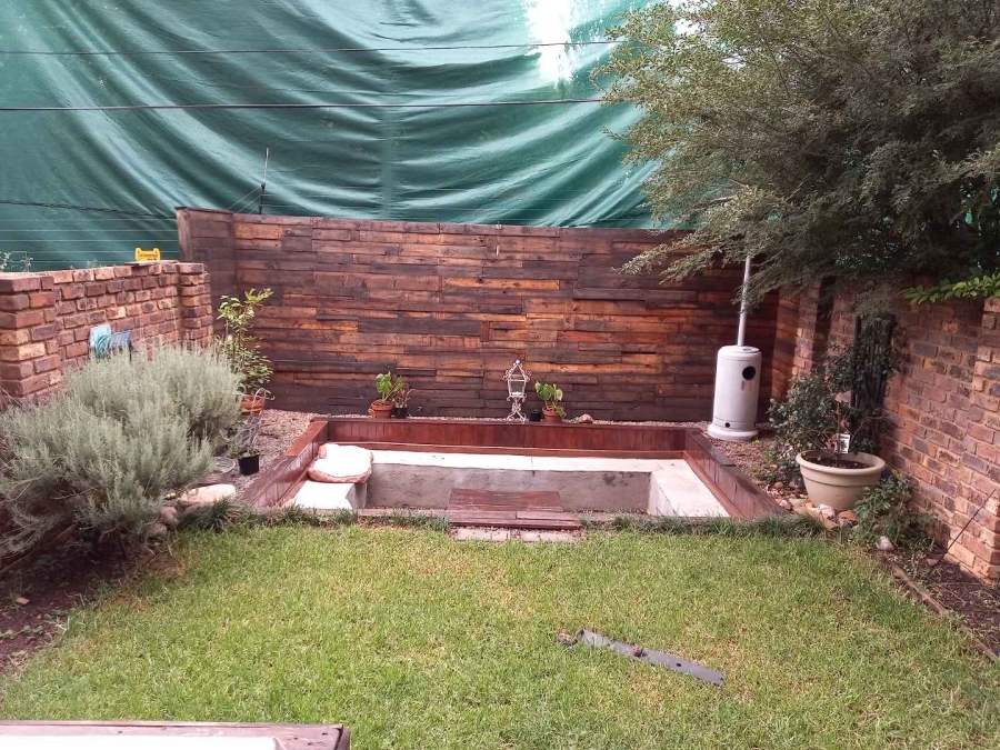 2 Bedroom Property for Sale in Cresta Gauteng