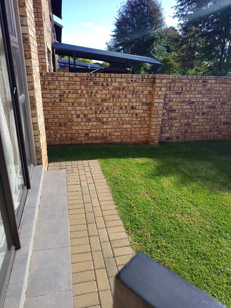 3 Bedroom Property for Sale in Brentwood Gauteng