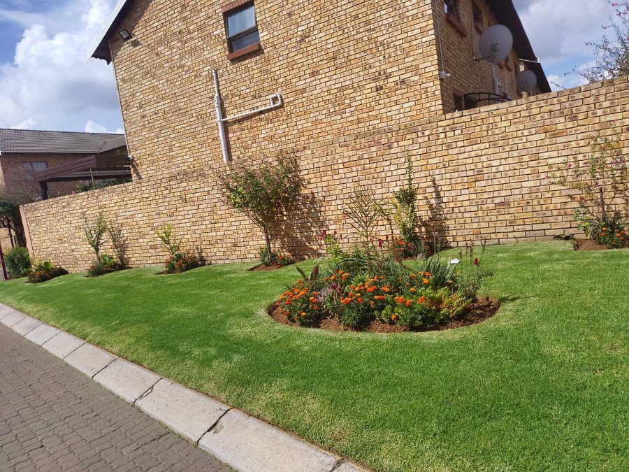 3 Bedroom Property for Sale in Brentwood Gauteng