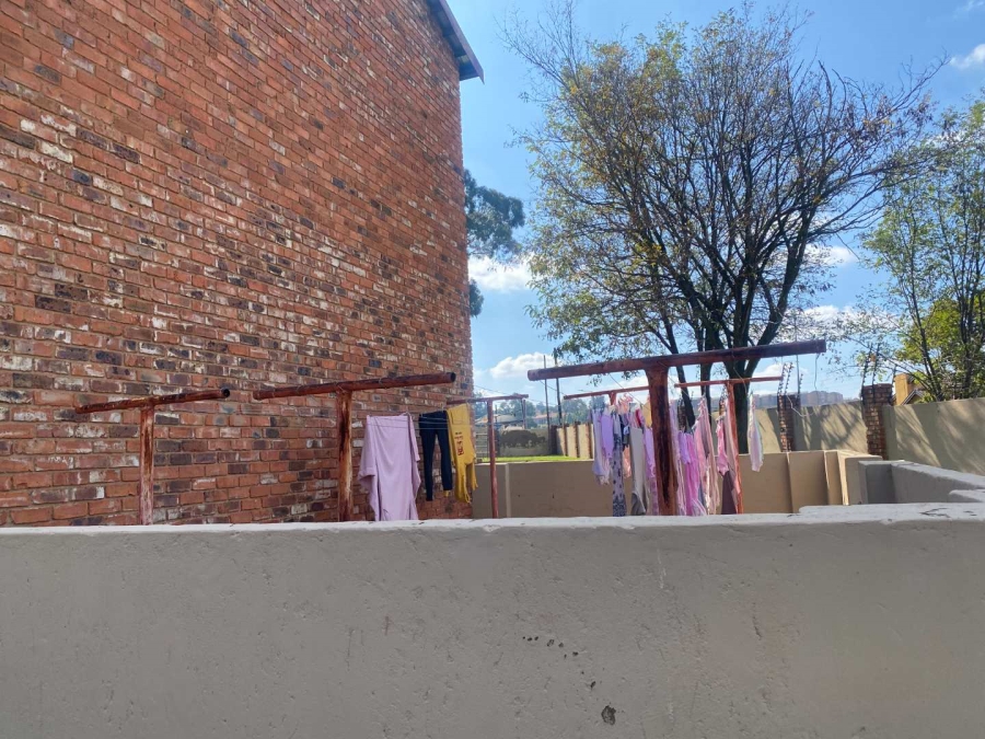 2 Bedroom Property for Sale in Groblerpark Gauteng