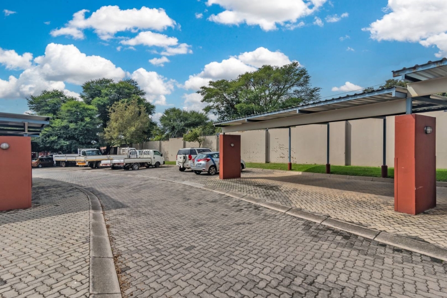 2 Bedroom Property for Sale in Jackal Creek Golf Estate Gauteng