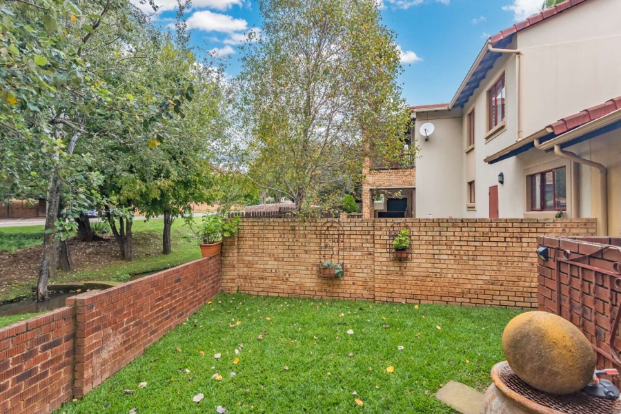 3 Bedroom Property for Sale in Willowbrook Gauteng