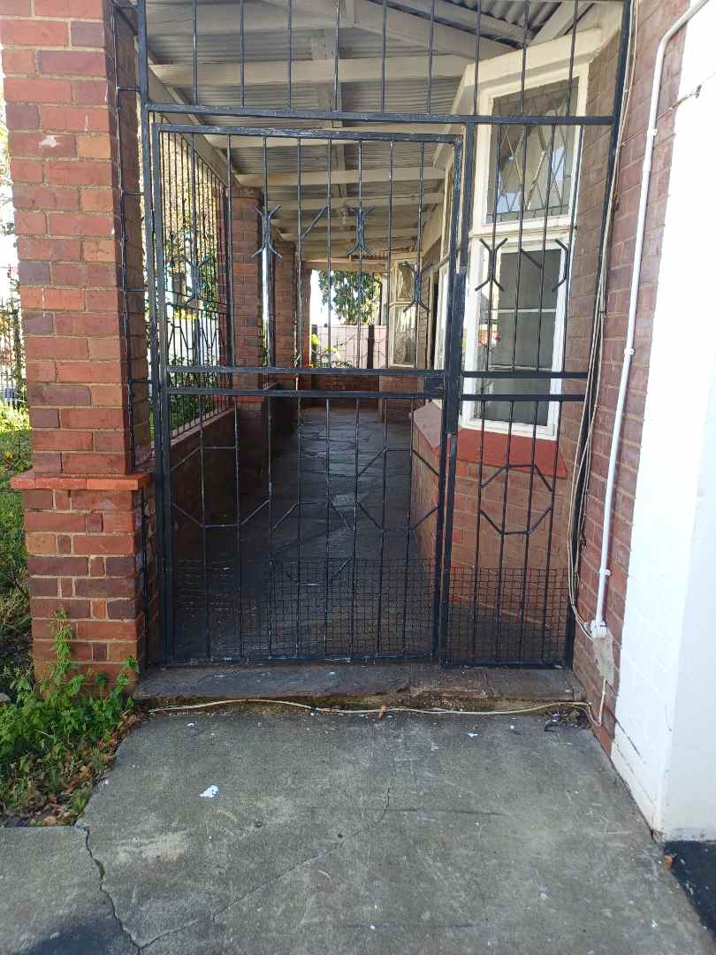4 Bedroom Property for Sale in Townsview Gauteng