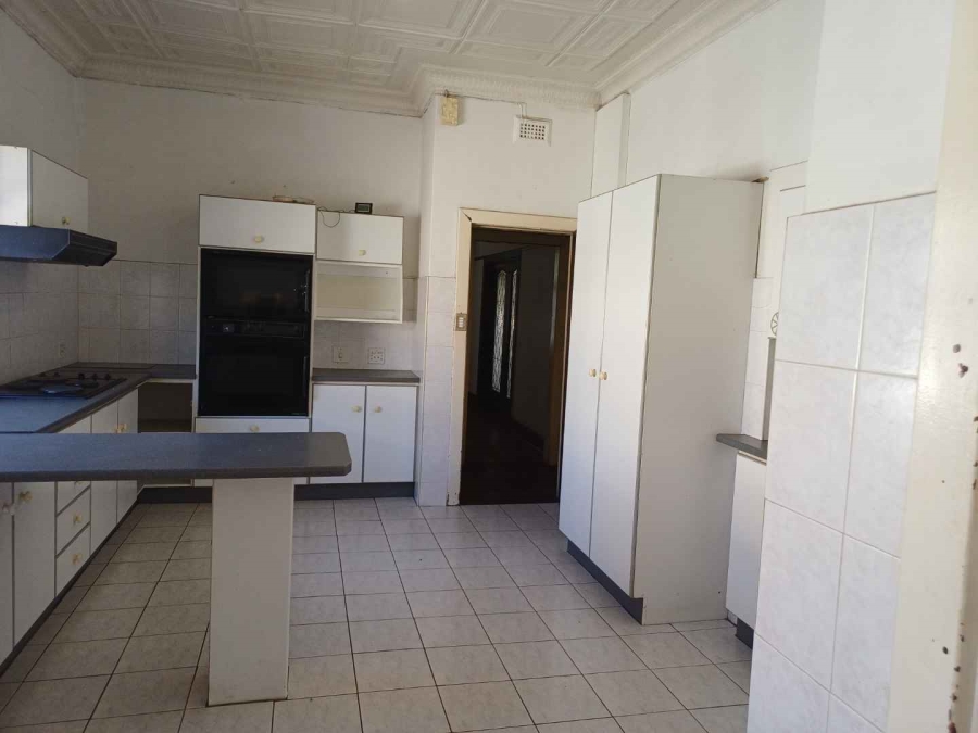 4 Bedroom Property for Sale in Townsview Gauteng