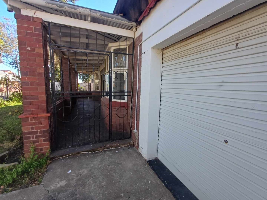 4 Bedroom Property for Sale in Townsview Gauteng