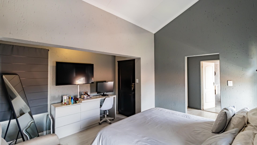 3 Bedroom Property for Sale in Meyersdal Gauteng