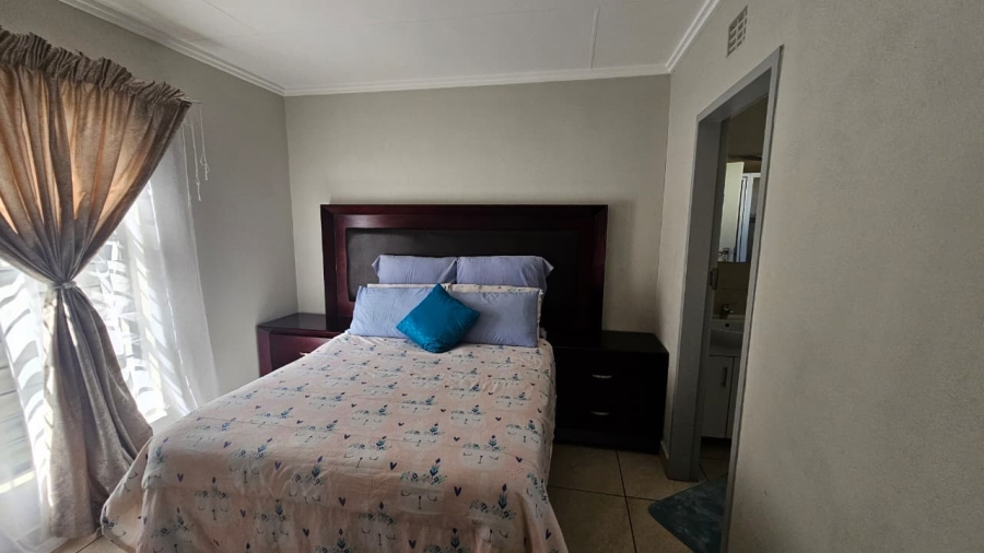 3 Bedroom Property for Sale in Mindalore Gauteng