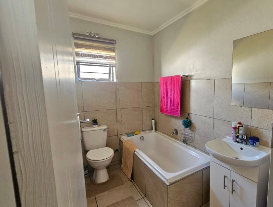 3 Bedroom Property for Sale in Mindalore Gauteng