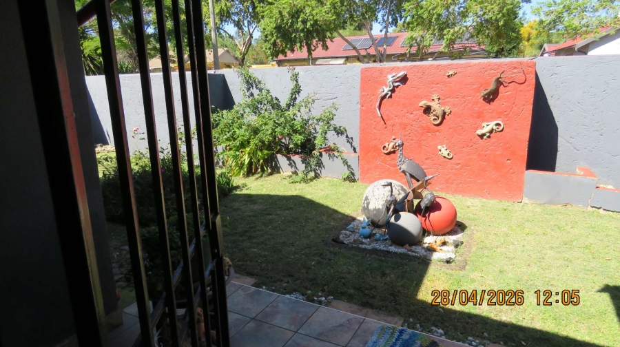 3 Bedroom Property for Sale in Albertsdal Gauteng