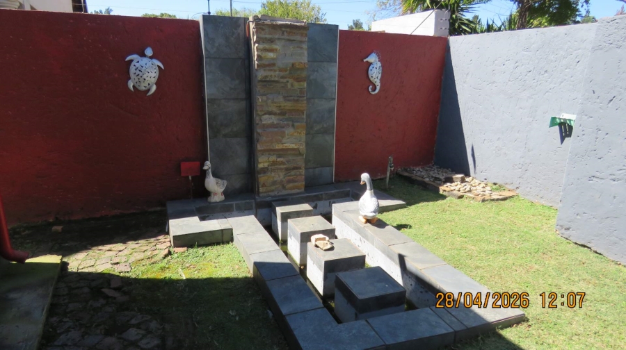 3 Bedroom Property for Sale in Albertsdal Gauteng