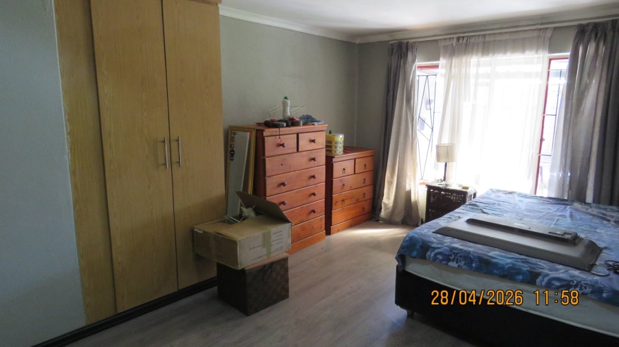 3 Bedroom Property for Sale in Albertsdal Gauteng