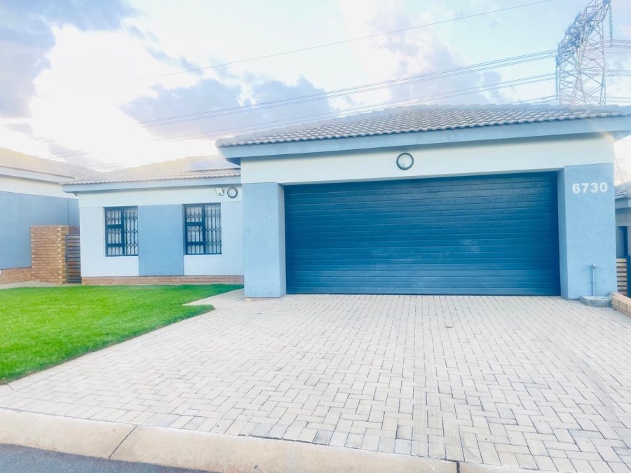 3 Bedroom Property for Sale in Rua Vista Gauteng
