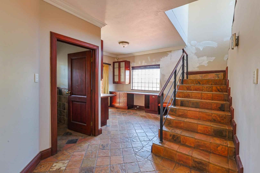 3 Bedroom Property for Sale in Faerie Glen Gauteng