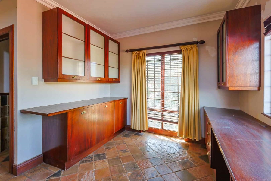 3 Bedroom Property for Sale in Faerie Glen Gauteng