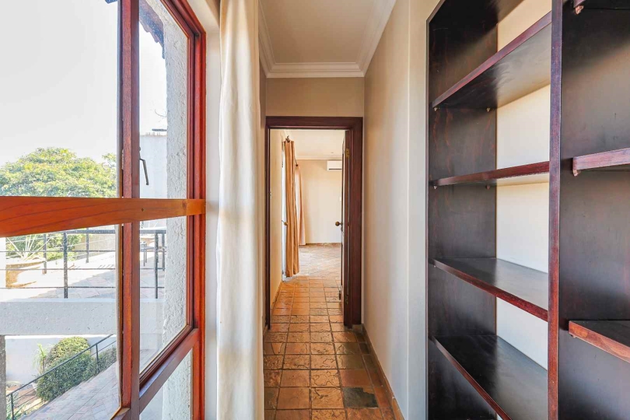 3 Bedroom Property for Sale in Faerie Glen Gauteng